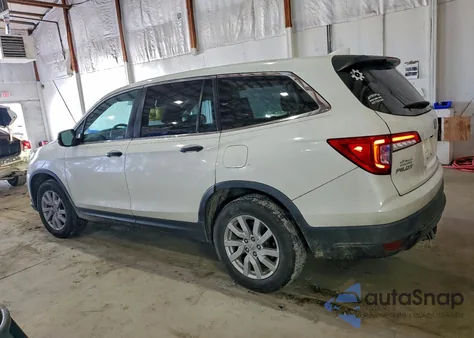 2019 Honda Pilot Lx z USA, uszkodzony, nr VIN 5FNYF6H10KB058566